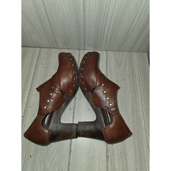 Dansko Ryders Brown Leather Clogs Studded Wood Block Heel Platform Size 9 Boho - Picture 4 of 11